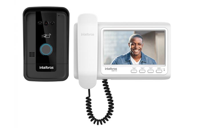 INTERFONE E VÍDEO PORTEIRO
